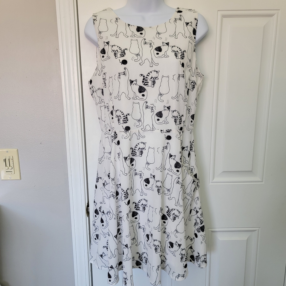 LA Soul Sleeveless A Line White Dress With Playful Black Cartoon Cats Kittens M
